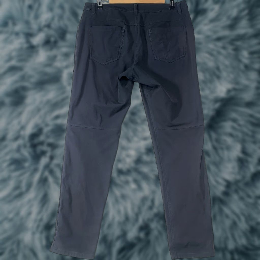 Lululemon Lululemon Pants Mens Dark Gray Classic Size 34 See Measurements See All Pics Size US 34 / EU 50 - 1 Thumbnail