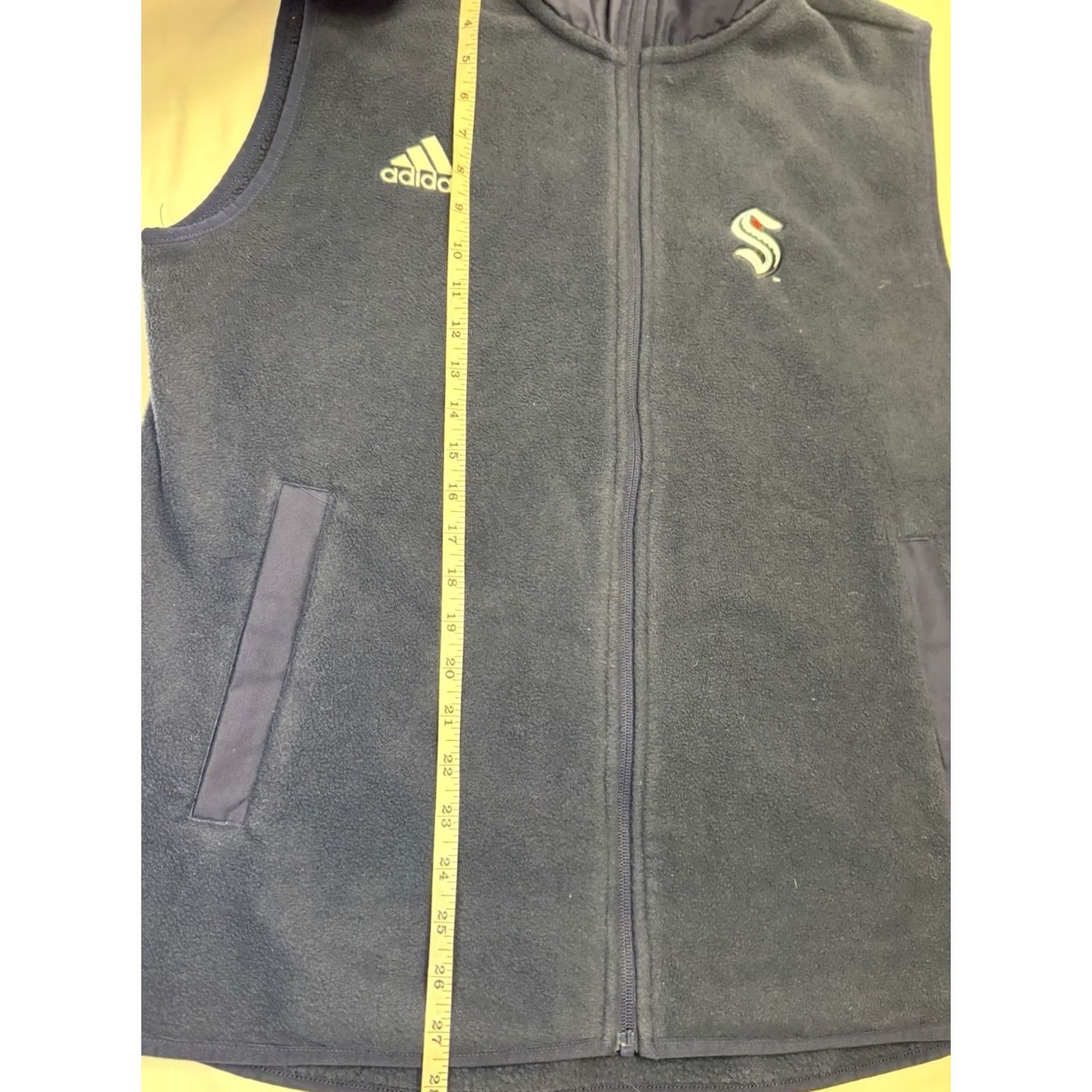 Adidas Adidas Seattle Kraken Fleece Vest Full Zip Navy Blue NHL Pockets Mens Large Vest Size US L / EU 52-54 / 3 - 5 Thumbnail