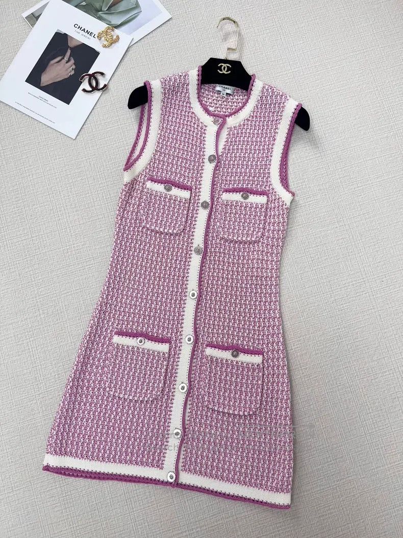Chanel Chanel Knitted vest dress Size XS / US 0-2 / IT 36-38 - 2 Thumbnail