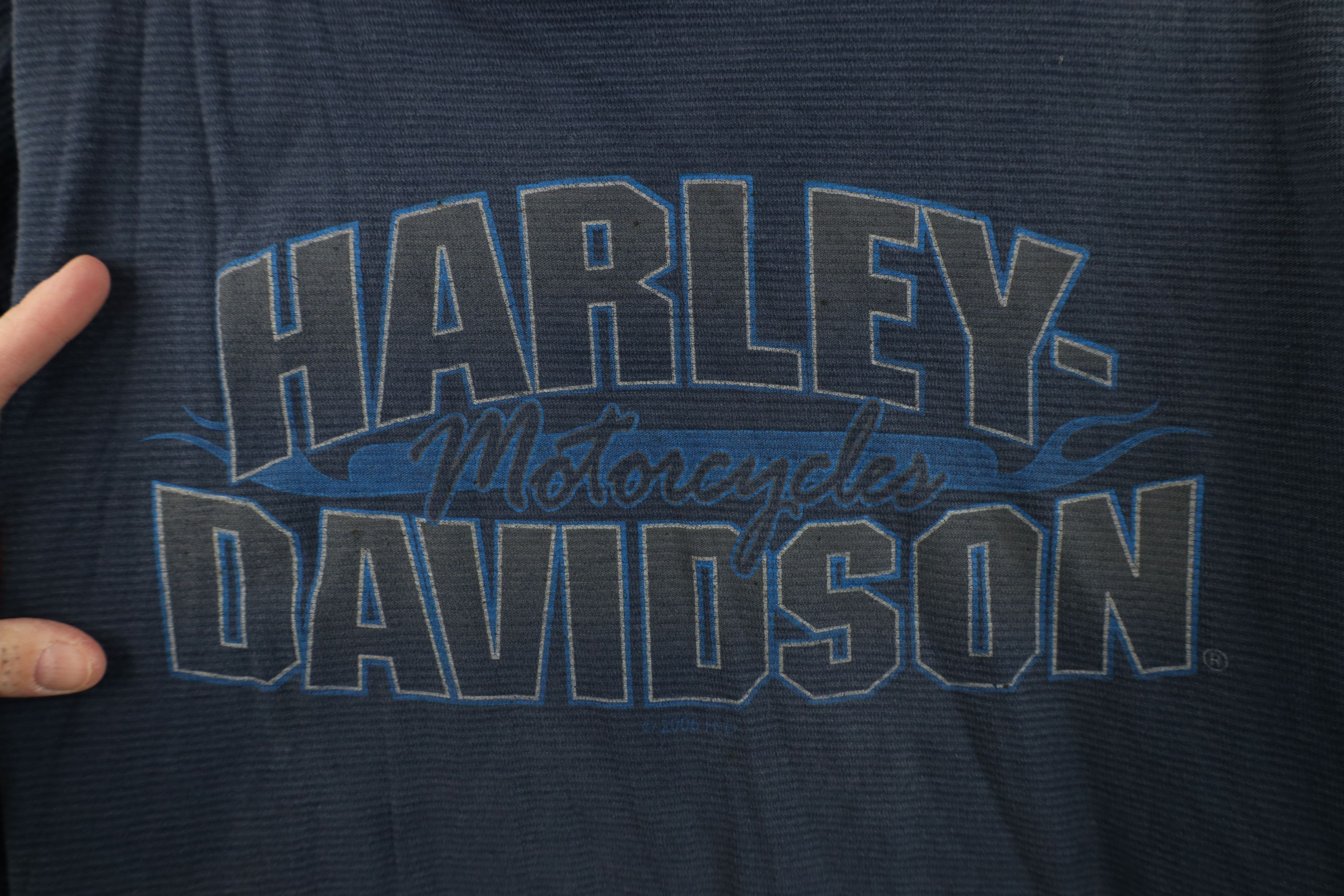 Harley Davidson Vintage Y2K 2005 Harley Davidson Knit Fire T-Shirt Blue USA Size US XXL / EU 58 / 5 - 4 Thumbnail