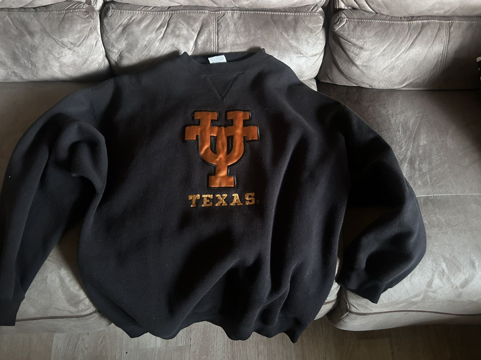 Other Vintage UT Sweatshirt Size US XL / EU 56 / 4 - 1 Thumbnail