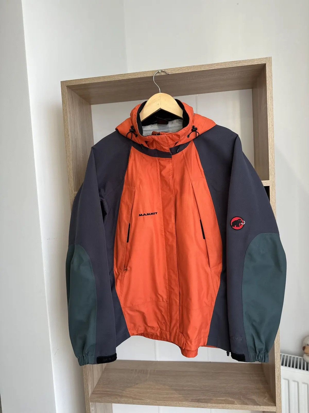 Mammut × Vintage Vintage Mammut XCR Gore-Tex Outdoor Ski Jacket Size US S / EU 44-46 / 1 - 8 Thumbnail