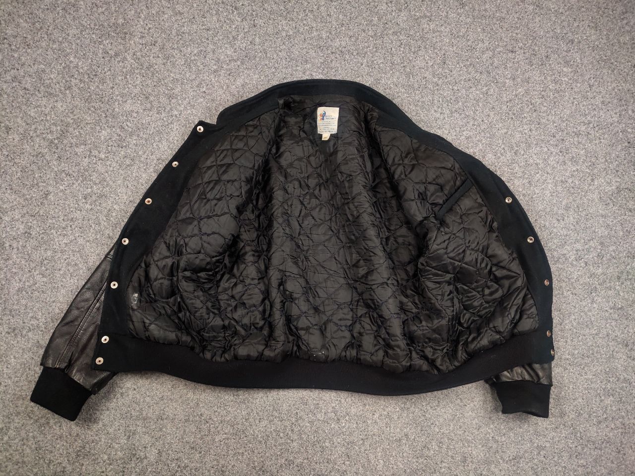 NBA Rare Vintage 90's Grizzlies Bern Wool Leather Bomber jacket Size US XL / EU 56 / 4 - 16 Thumbnail