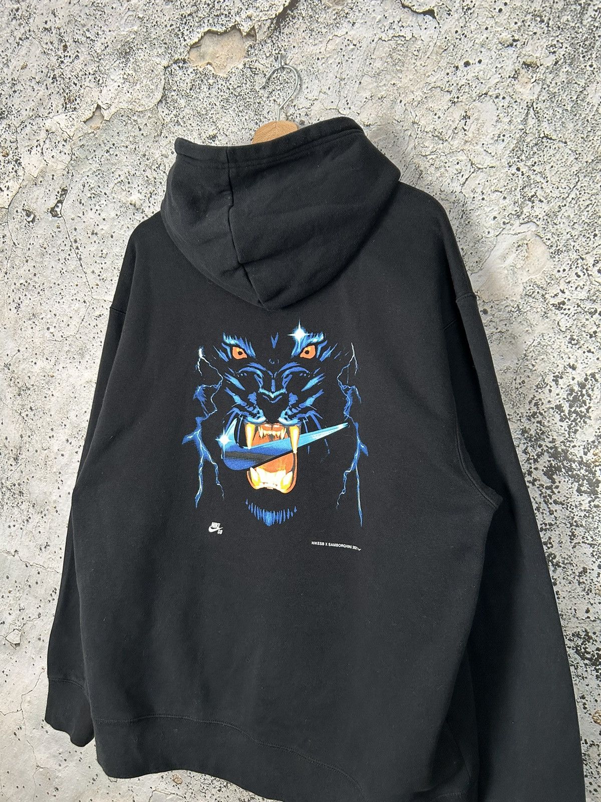 Nike Nike SB x Samborghini Wolf Black Hoodie Streetwear Rare Size US XL / EU 56 / 4 - 4 Thumbnail