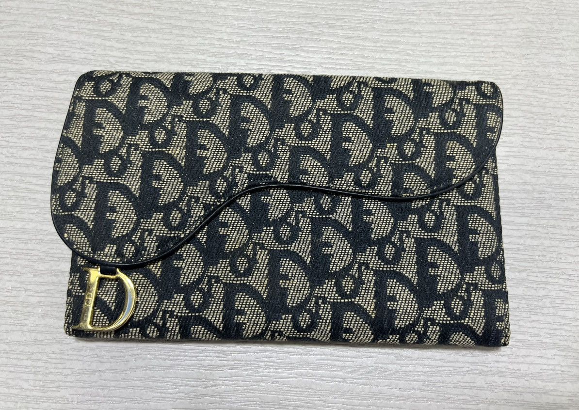 Saddle long wallet dior hotsell