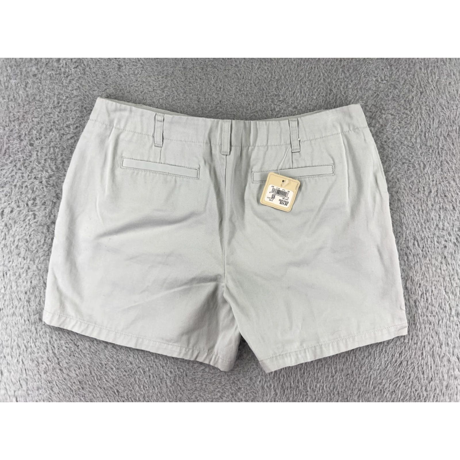 Vintage G.H. Bass & Co. Shorts Womens 6 Gray 100% Cotton Twill Pockets Zip Fly Chino 5-Pocket Design Casual Outdoor Hiking Women Size 28" / US 6 / IT 42 - 2 Thumbnail