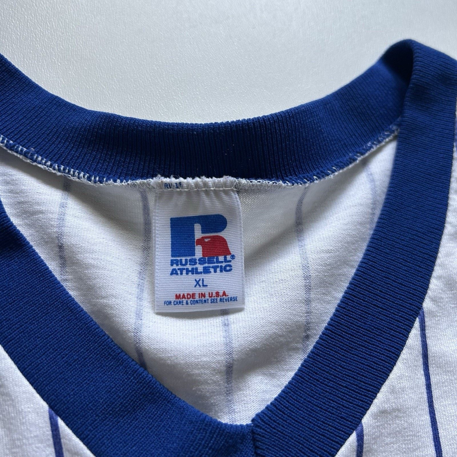 MLB Vintage Chicago Cubs Russell Athletic Jersey 90s MLB XL Rare Size US XL / EU 56 / 4 - 4 Thumbnail