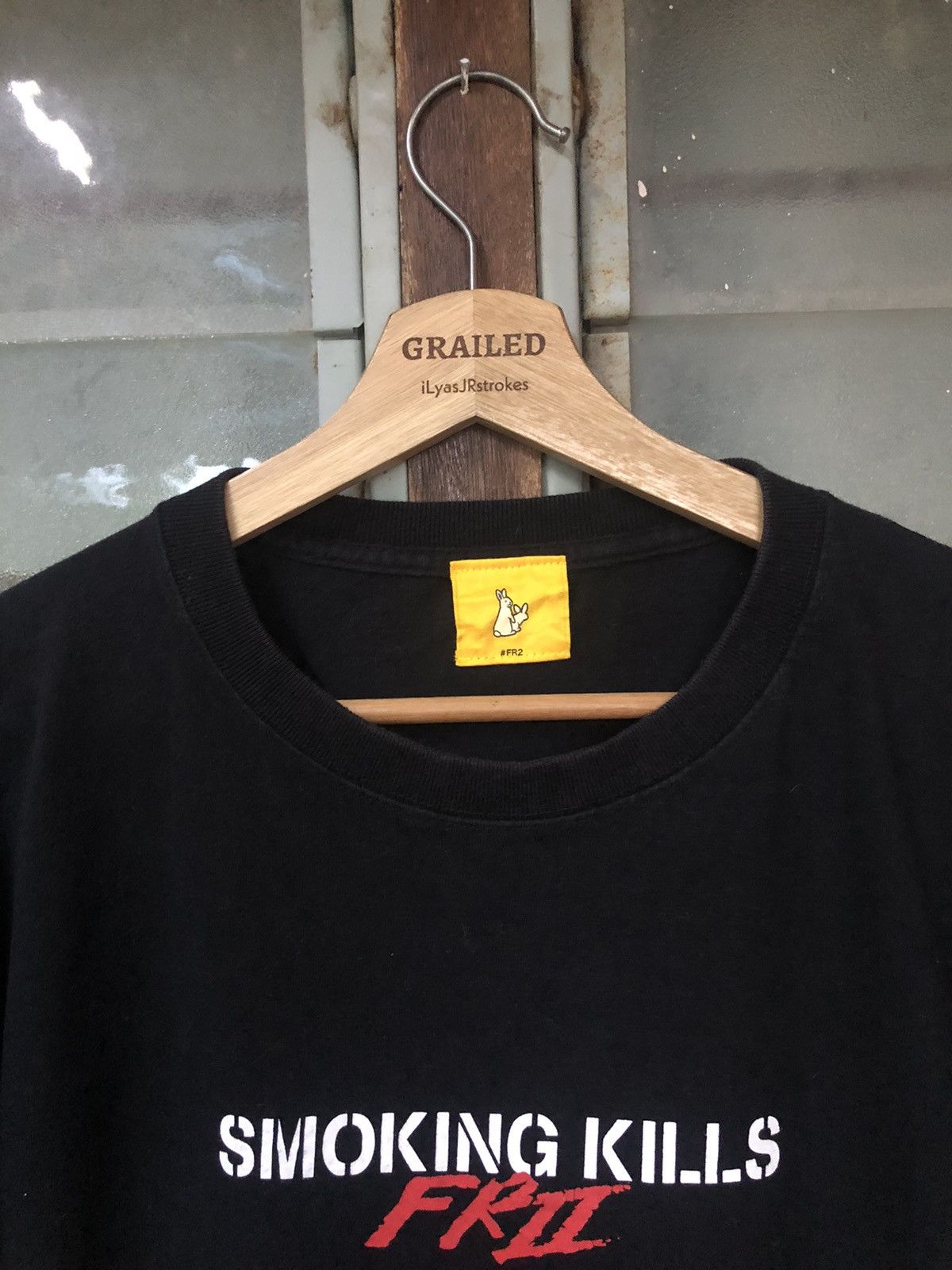 FR2 Vintage FR2 Smoking Kills Shirt Tee Size US L / EU 52-54 / 3 - 4 Thumbnail