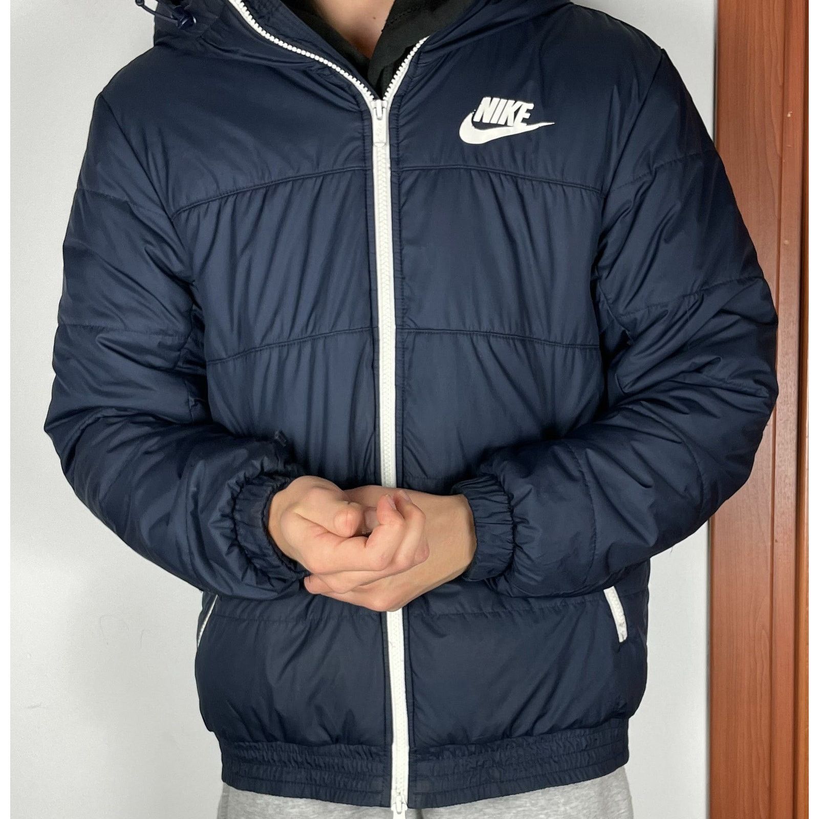 Nike Nike Mens Navy Blue Long Sleeve Full Zip Puffer Jacket Small Size US S / EU 44-46 / 1 - 2 Thumbnail