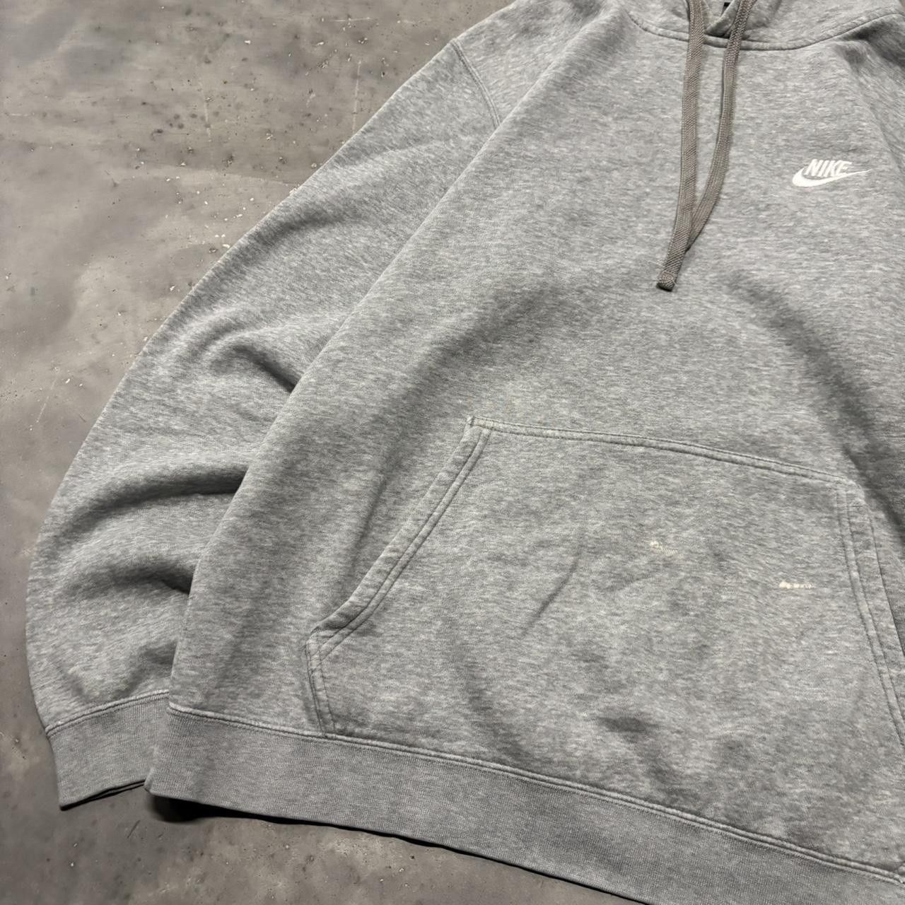 Nike × Vintage Crazy Vintage Y2K/2000s Light Grey Nike Streetwear Essential Hoodie! Size US L / EU 52-54 / 3 - 3 Thumbnail