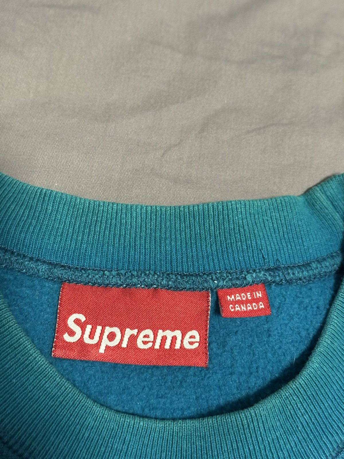 Supreme Supreme fw06 2006 teal on teal box logo crewneck Size US M / EU 48-50 / 2 - 3 Thumbnail