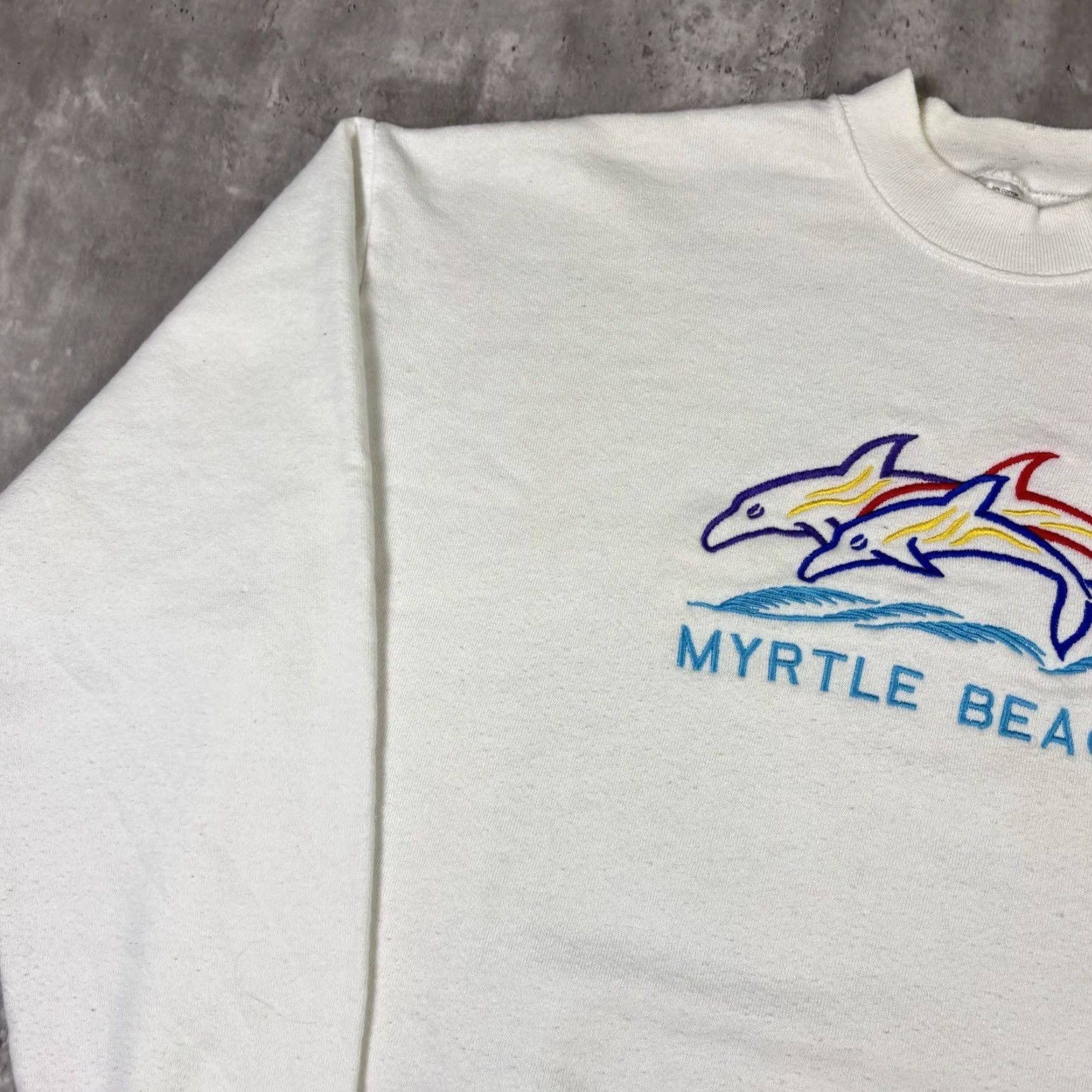 Fruit Of The Loom VINTAGE Fruit of the Loom Sweatshirt White XL 90s Embroidered Graphic Print Crewneck Pullover Men Size US XL / EU 56 / 4 - 7 Thumbnail