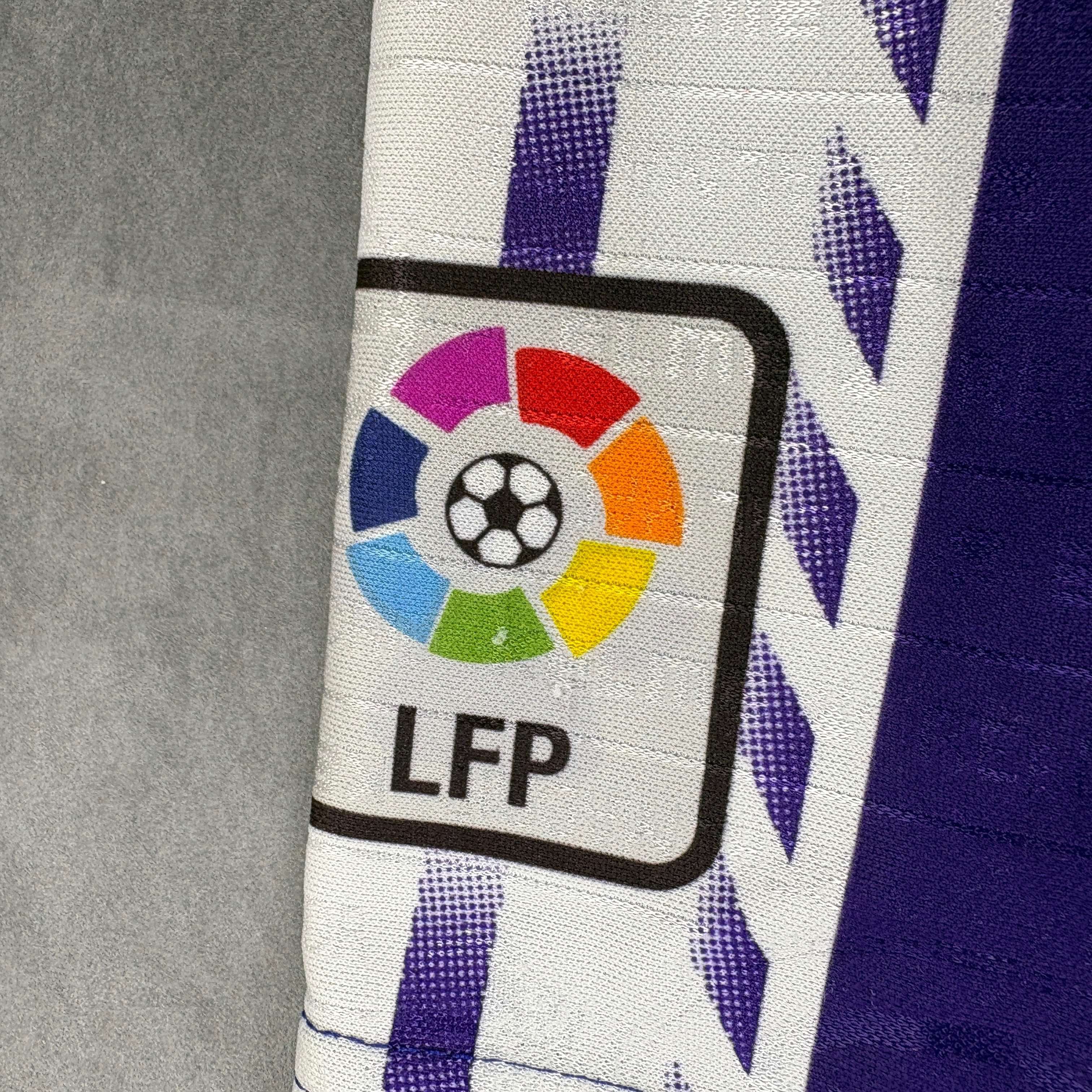 Other Real Madrid 1996-97 Kelme away football jersey shirt size L Size US L / EU 52-54 / 3 - 6 Thumbnail