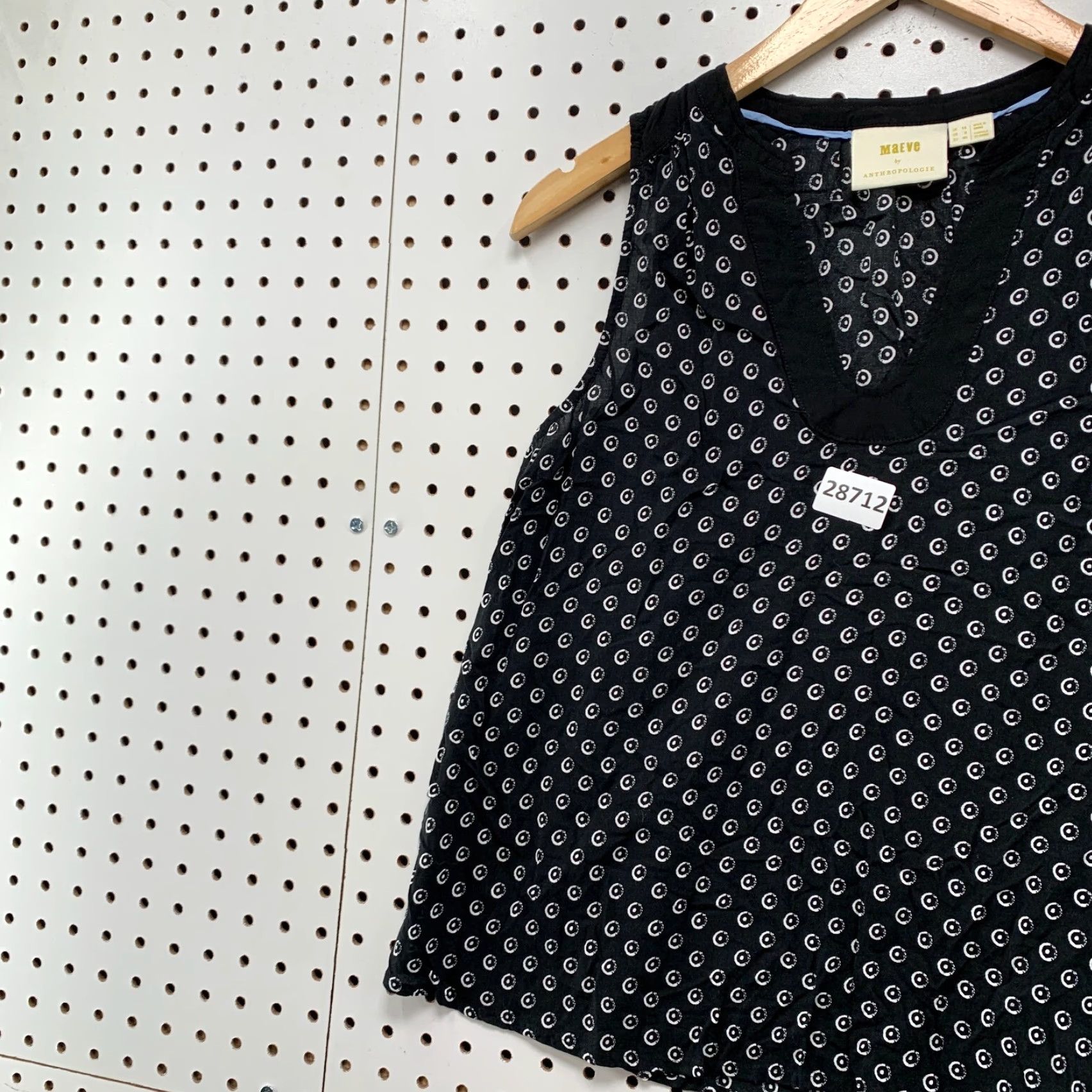 Vintage VINTAGE Anthropologie Maeve Tank Top Women Size 8 Sleeveless V-Neck Polka Dot Black White 17x22 Size M / US 6-8 / IT 42-44 - 3 Thumbnail