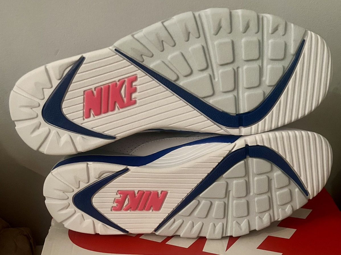 Nike Authentic Nike Air Cross Trainer 3 low hyper pink racer blue Size US 10.5 / EU 43-44 - 5 Thumbnail