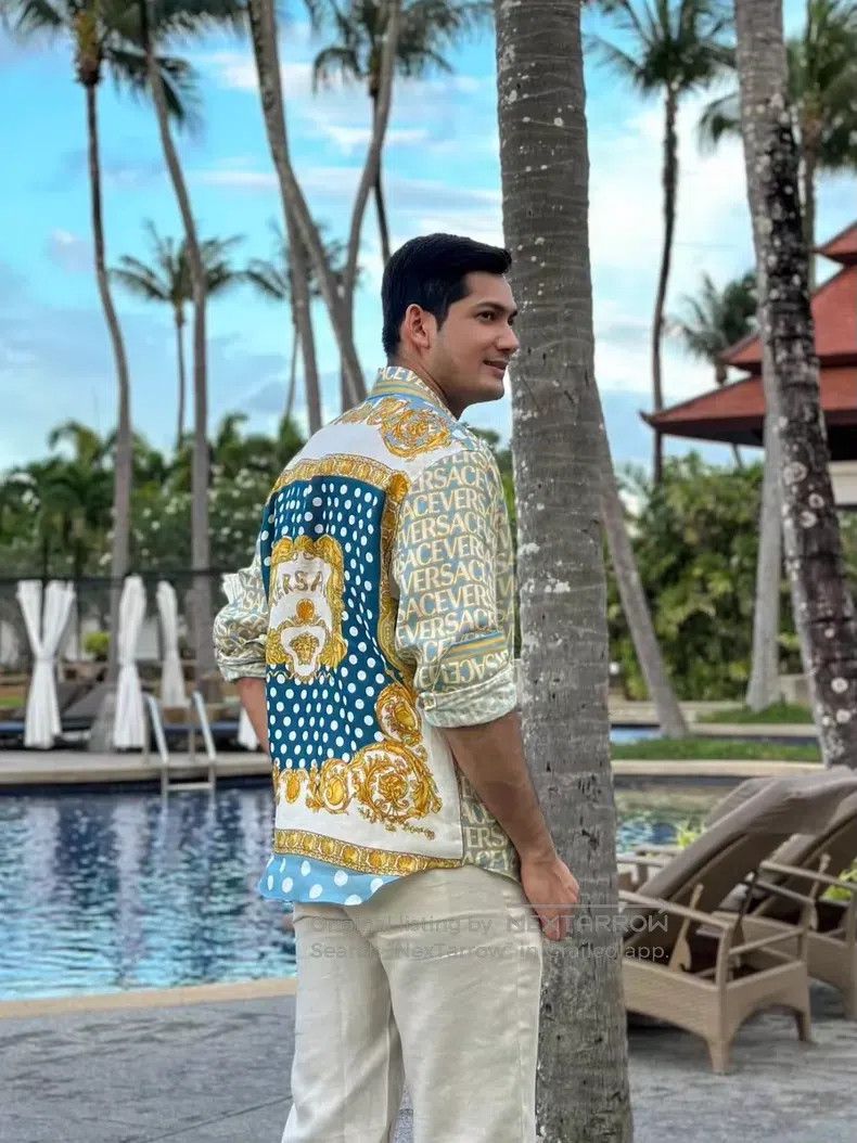 Versace Versace Men's shirts Size US M / EU 48-50 / 2 - 7 Thumbnail