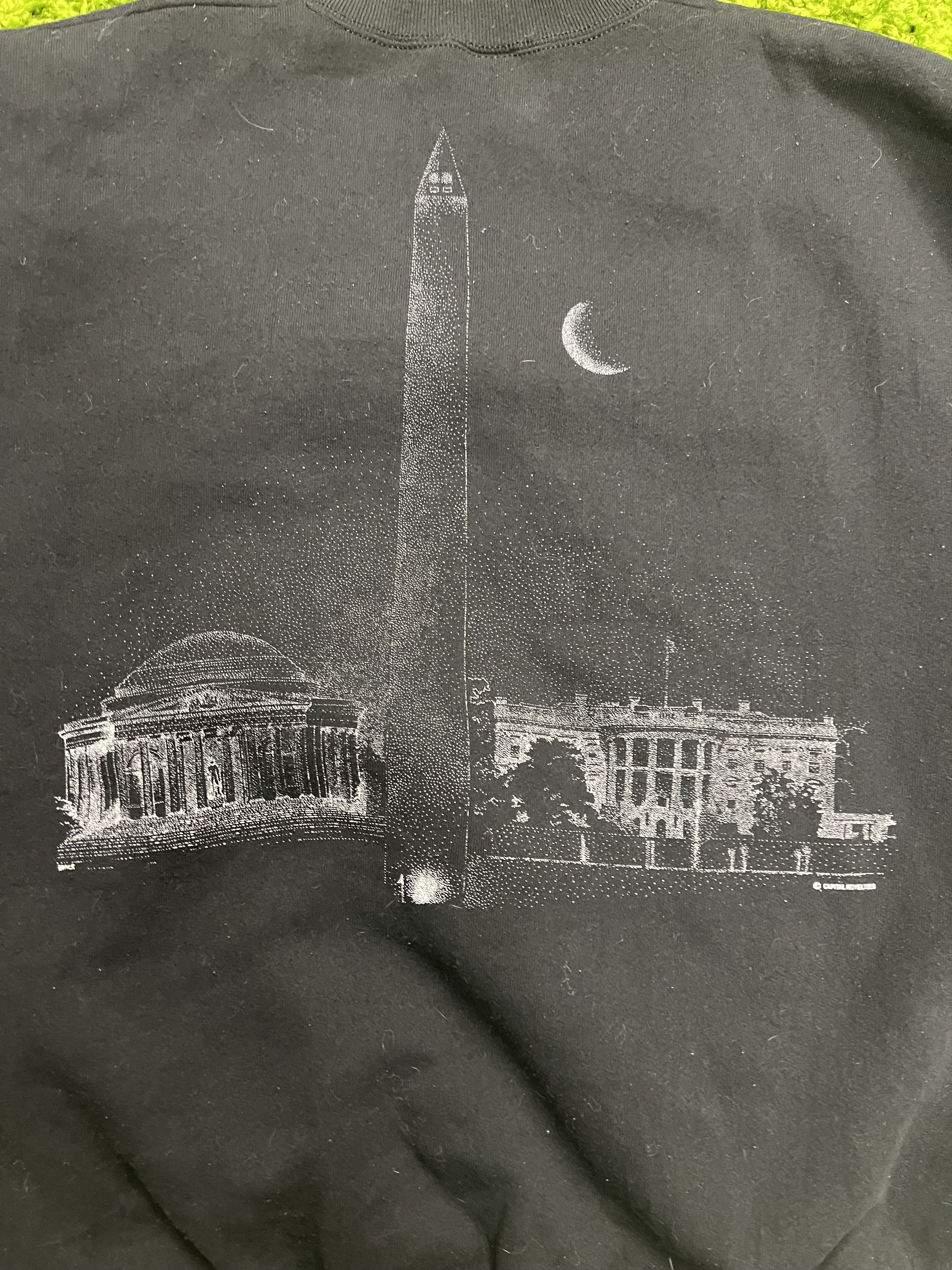 Vintage Vintage Veteran 1990s Washington DC Sweatshirt Crewneck Size US XL / EU 56 / 4 - 5 Thumbnail