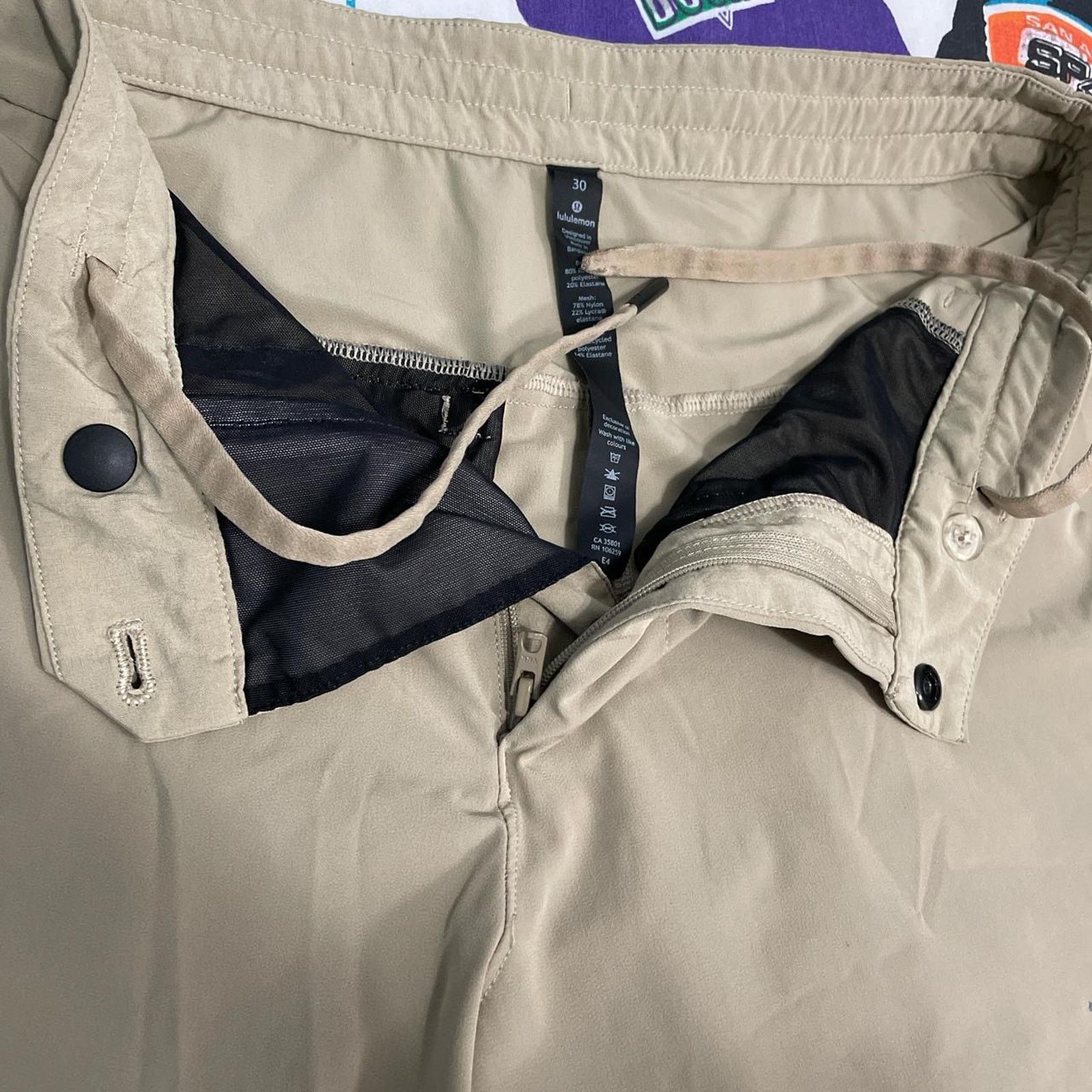Lululemon Lululemon Commission Short Relaxed Men's Size 30 Tan Casual Size US 30 / EU 46 - 7 Thumbnail