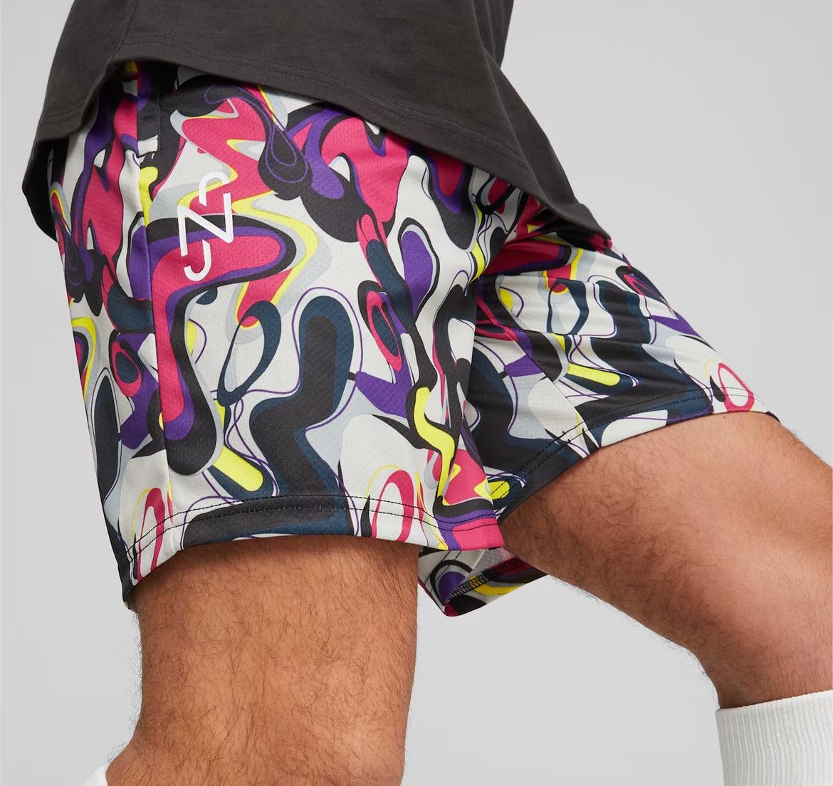 Puma Puma Neymar Jr Men’s Sportswear shorts Size US 42 / EU 58 - 2 Thumbnail