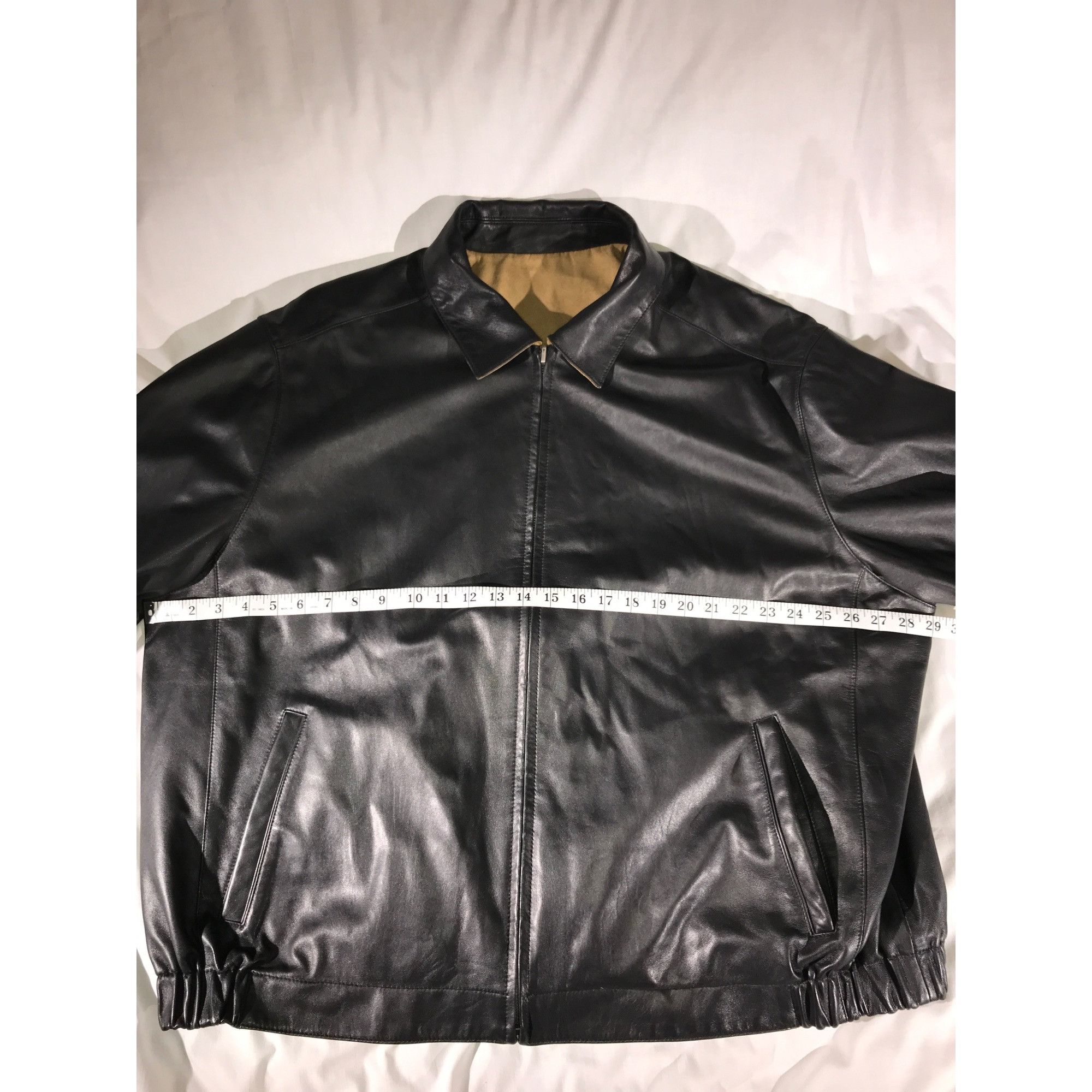 Roundtree & Yorke Roundtree & Yorke Mens Reversible Black Lamb Skin Leather/Ta Size US XXL / EU 58 / 5 - 8 Thumbnail
