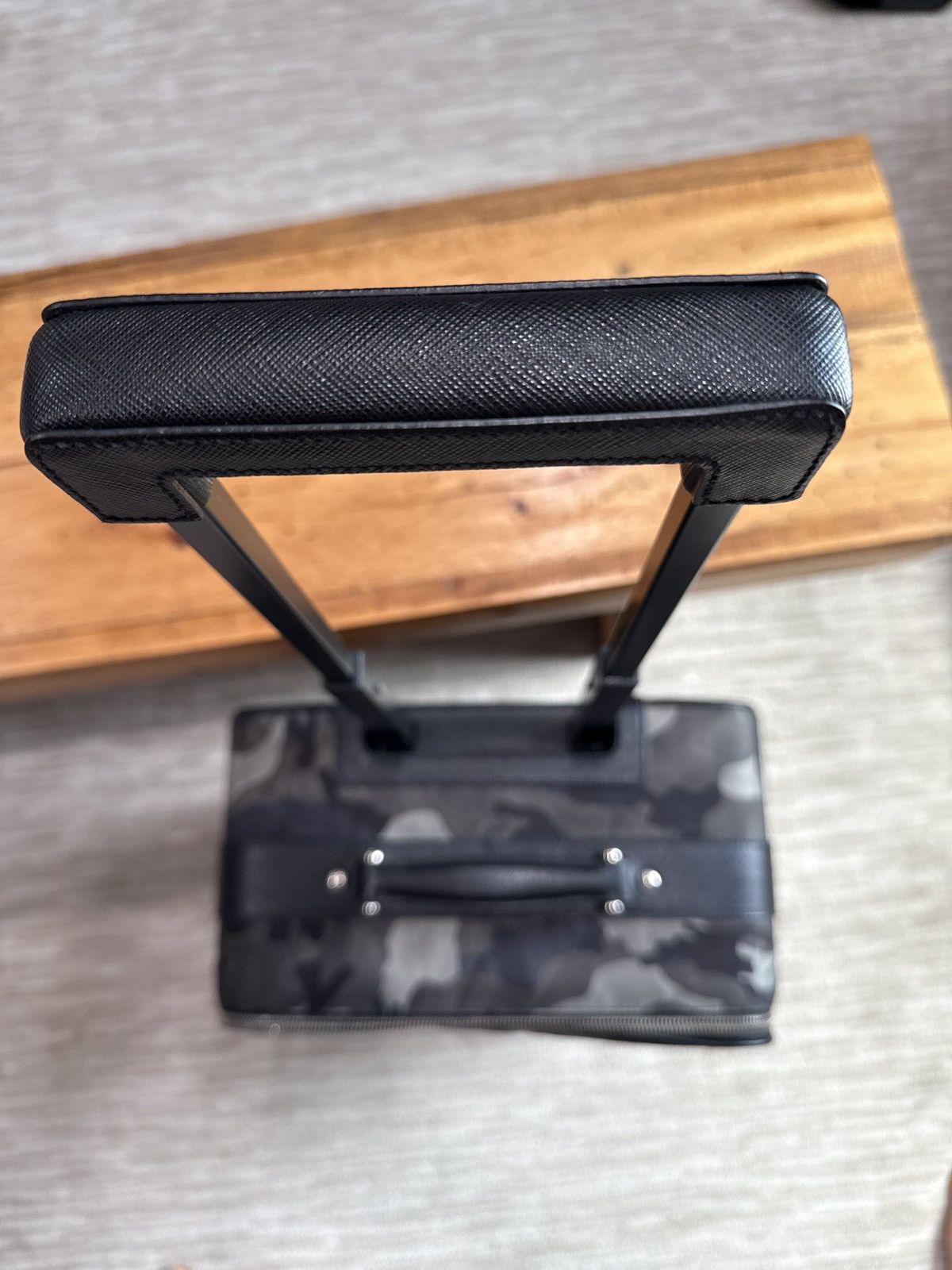 Prada Beautiful authentic travel luggage prada Size ONE SIZE - 9 Thumbnail