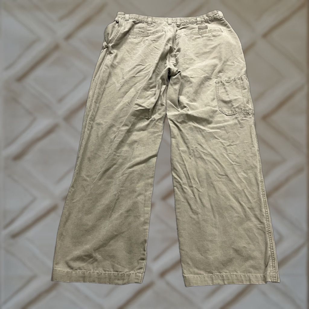 Vintage Columbia Pants Chino Men 38 Brown Straight Leg Flat Front Cotton Casual 38x31 Mens Regular Brown 90s? Size US 38 / EU 54 - 1 Thumbnail