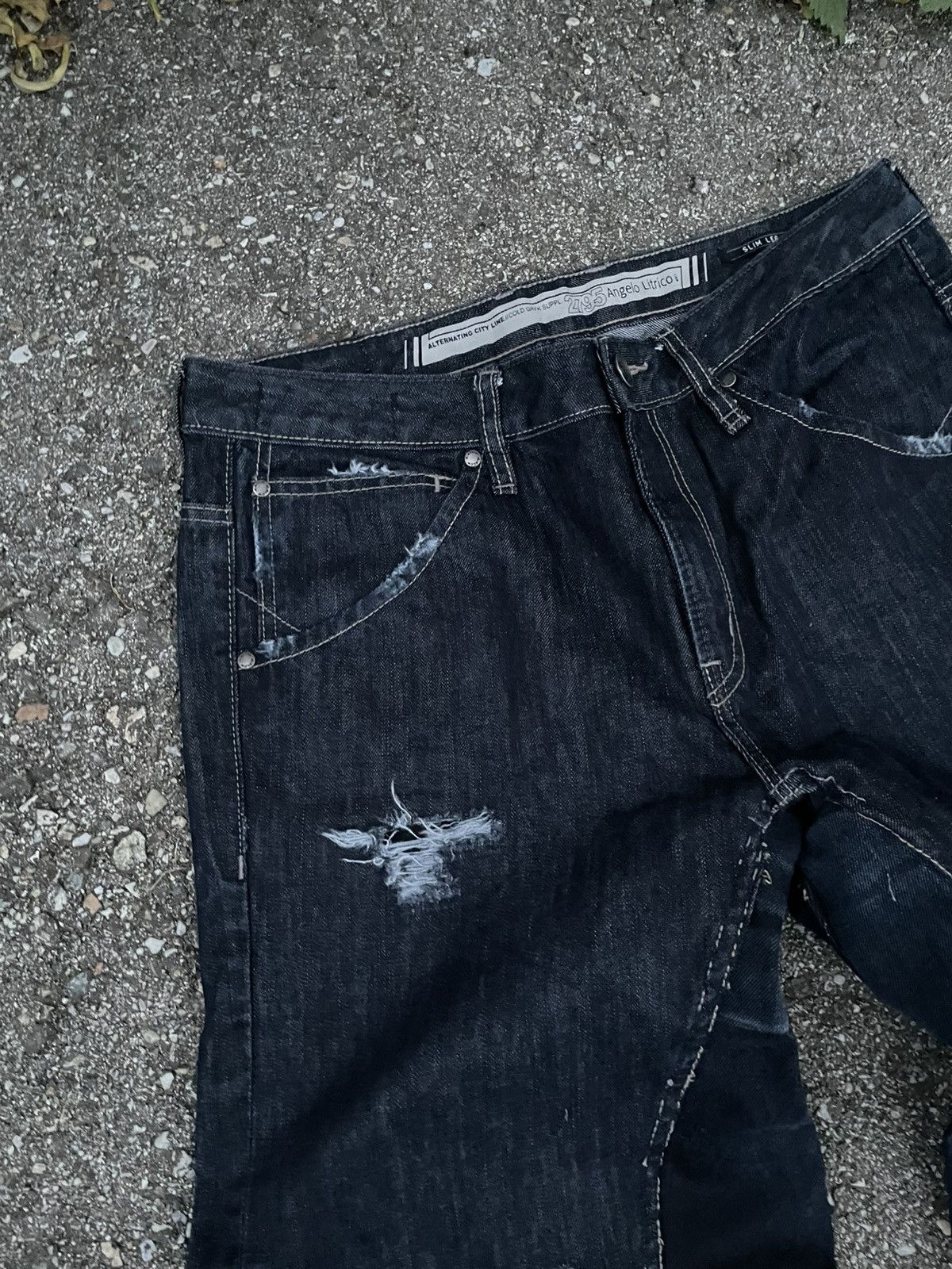 Japanese Brand Custom baggy distressed jeans blue Size US 33 - 3 Thumbnail