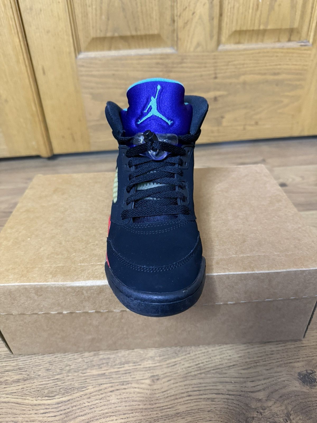 Jordan Brand Air Jordan 5 “Top 3” Size 5.5y Size US 5.5 / EU 38 - 9 Thumbnail