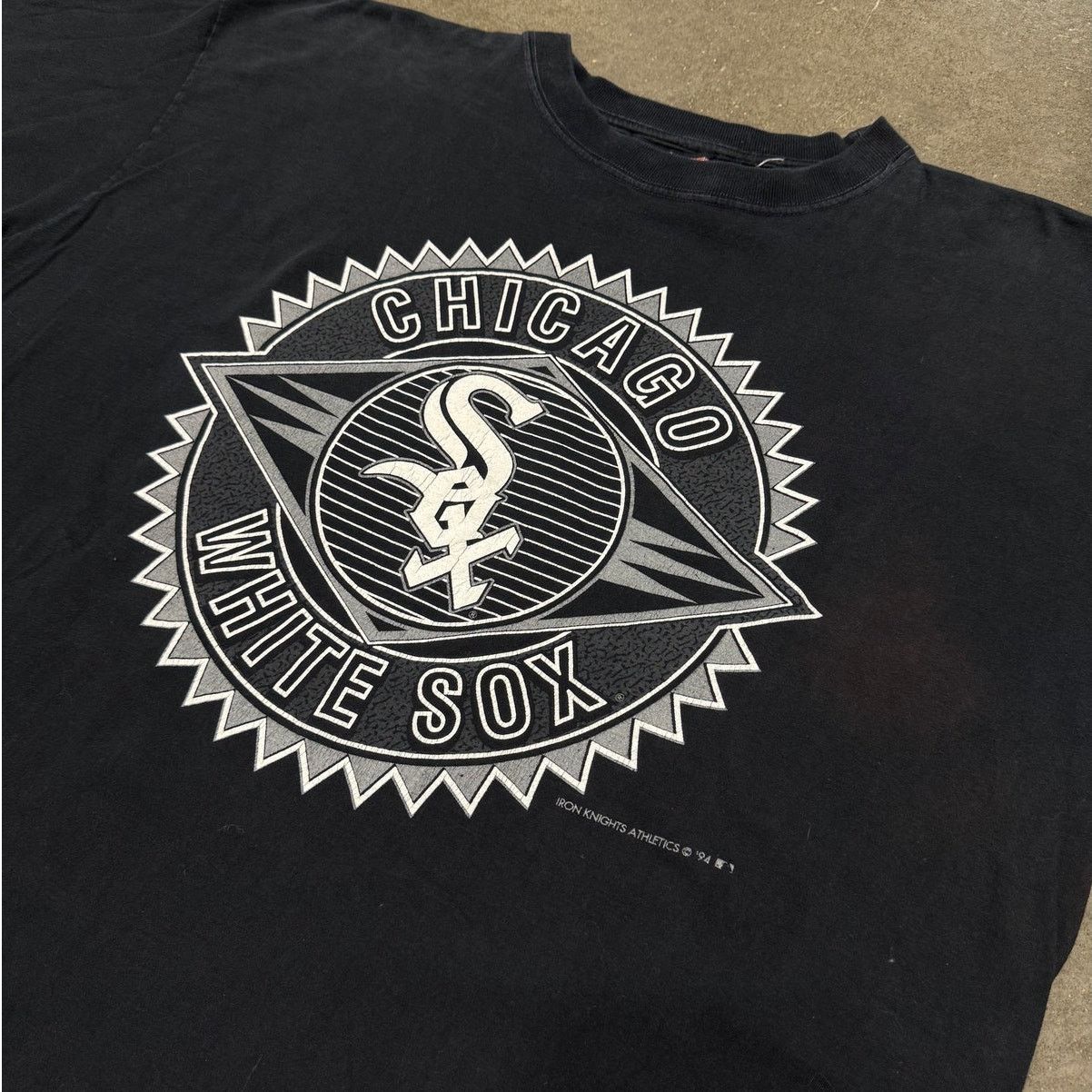 Vintage Vintage 1994 Chicago White Sox Baseball T-Shirt Size US XL / EU 56 / 4 - 2 Thumbnail