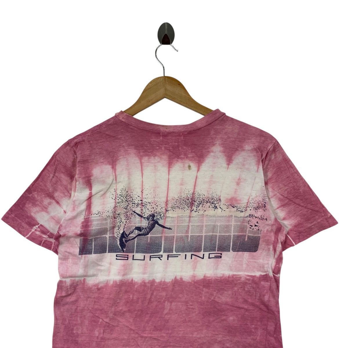 Vintage Vintage 90s CUTBACK SURFING Surfboy Tie-Dye Back Hit Tshirt Size US M / EU 48-50 / 2 - 6 Thumbnail