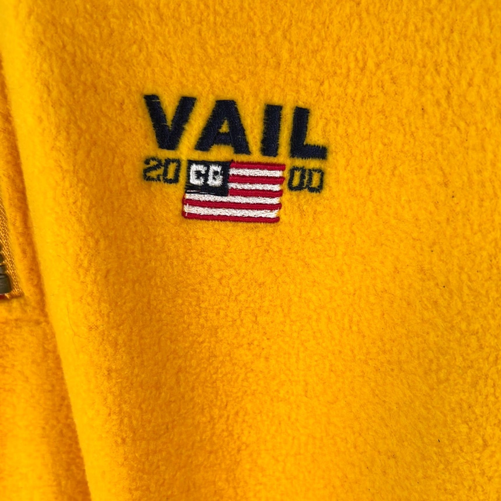 Vintage Sim Sports In Motion Mens Vail 20 CC Long Sleeves Yellow Pullover Sweater Size L Size US L / EU 52-54 / 3 - 5 Thumbnail