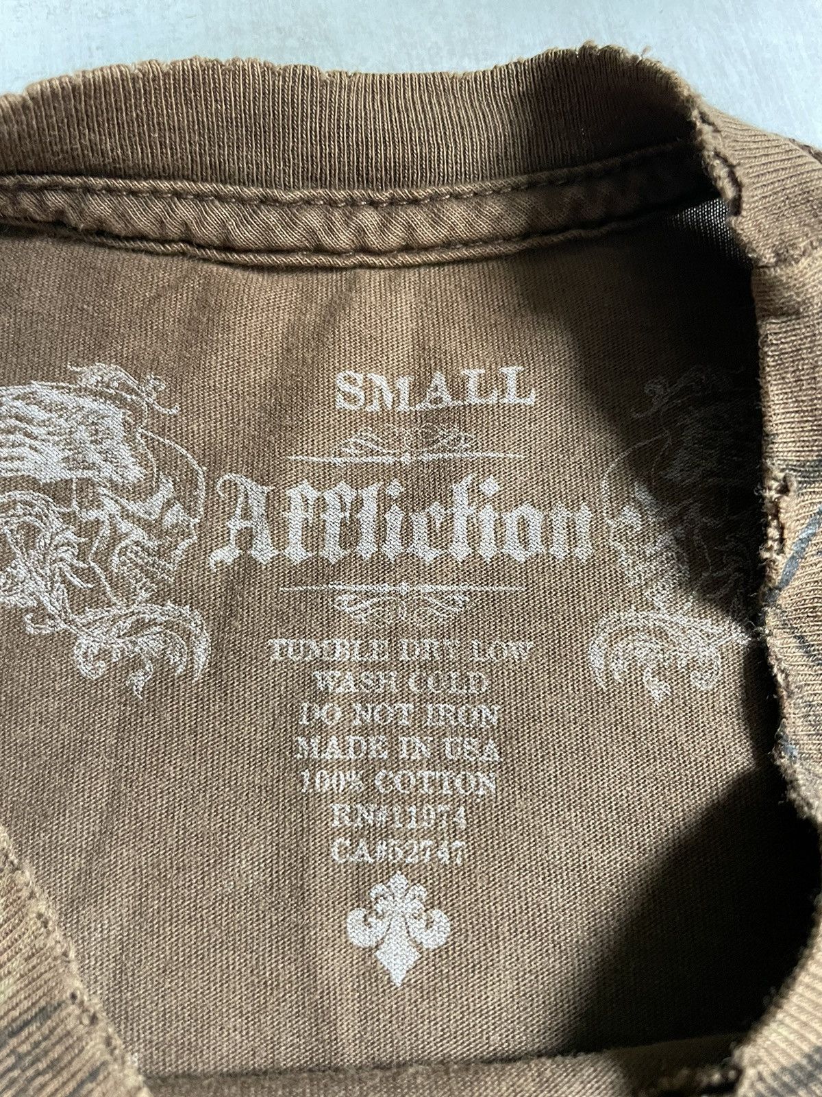 Affliction Vintage Y2K Affliction Brown T-Shirt Over Printed RARE Size US M / EU 48-50 / 2 - 9 Thumbnail