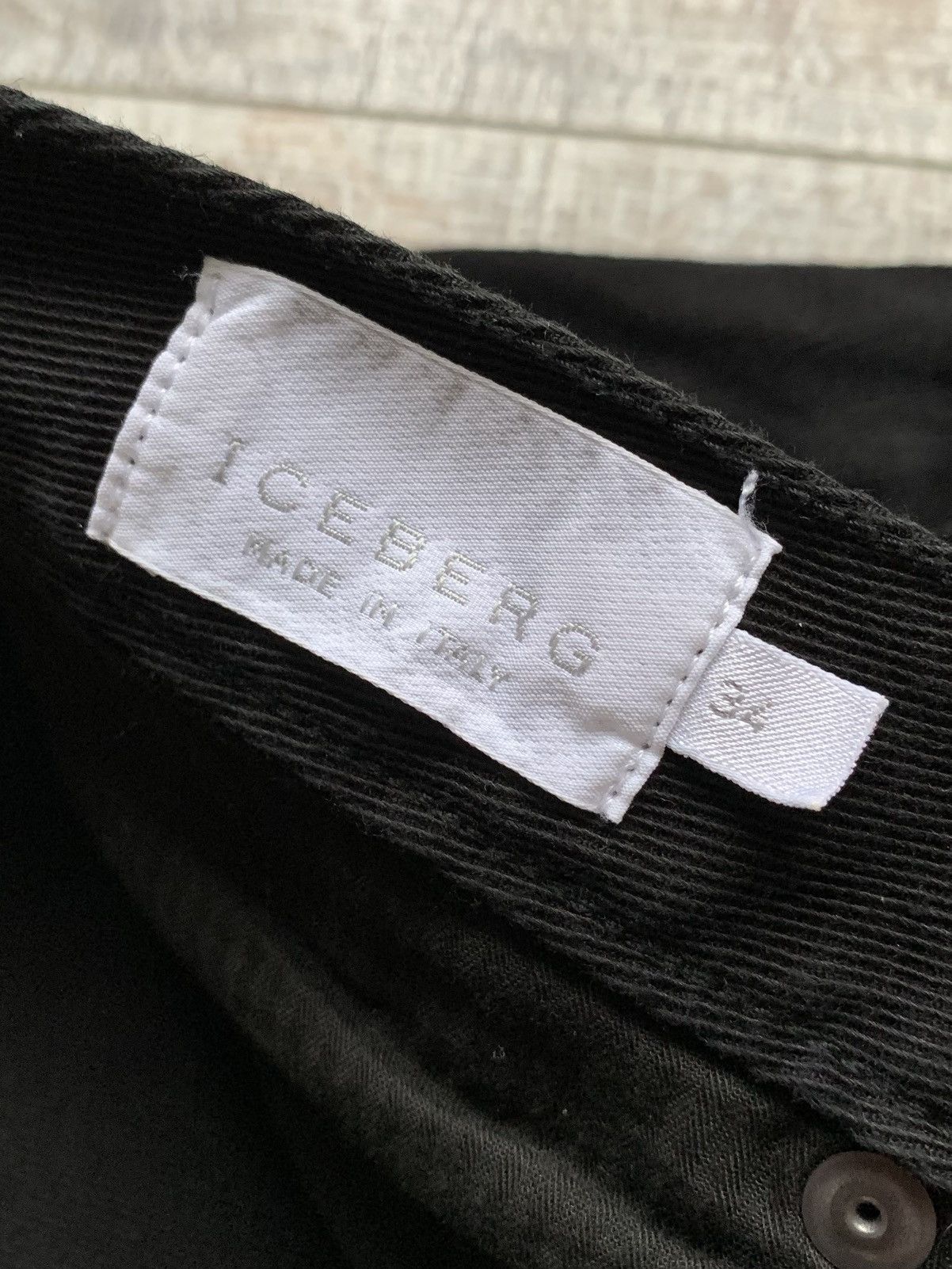 Iceberg × Vintage Vintage Iceberg comics Diabolik made in Italy jeans Size US 34 / EU 50 - 12 Thumbnail