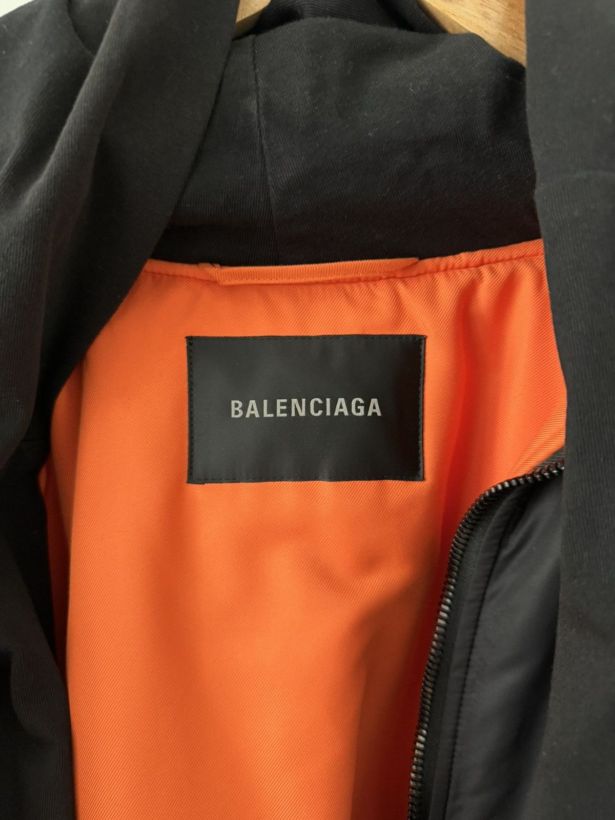 Balenciaga Balenciaga Incognito Bomber Jacket Size US S / EU 44-46 / 1 - 3 Thumbnail