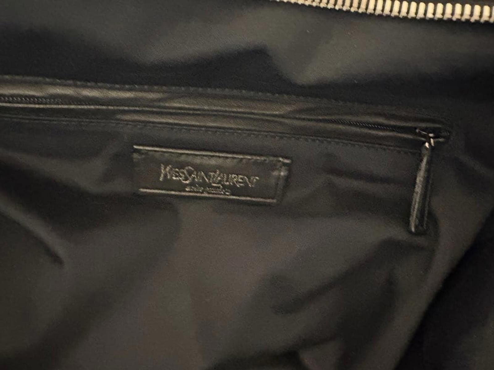 Saint Laurent Paris Saint Laurent - Black Patent Leather Handbag Size ONE SIZE - 7 Thumbnail