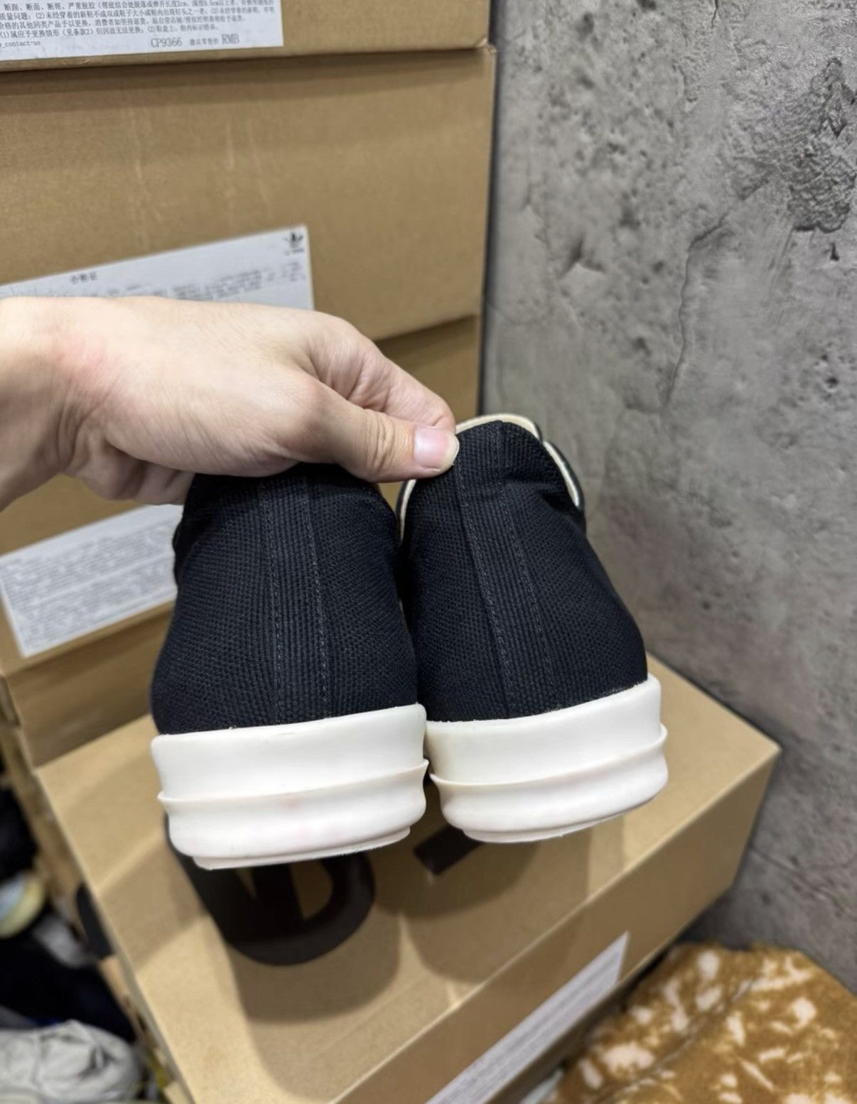 Rick Owens Rick Owens DRKSHDW Low Top Ramones K37 Size US 9 / EU 42 - 6 Thumbnail