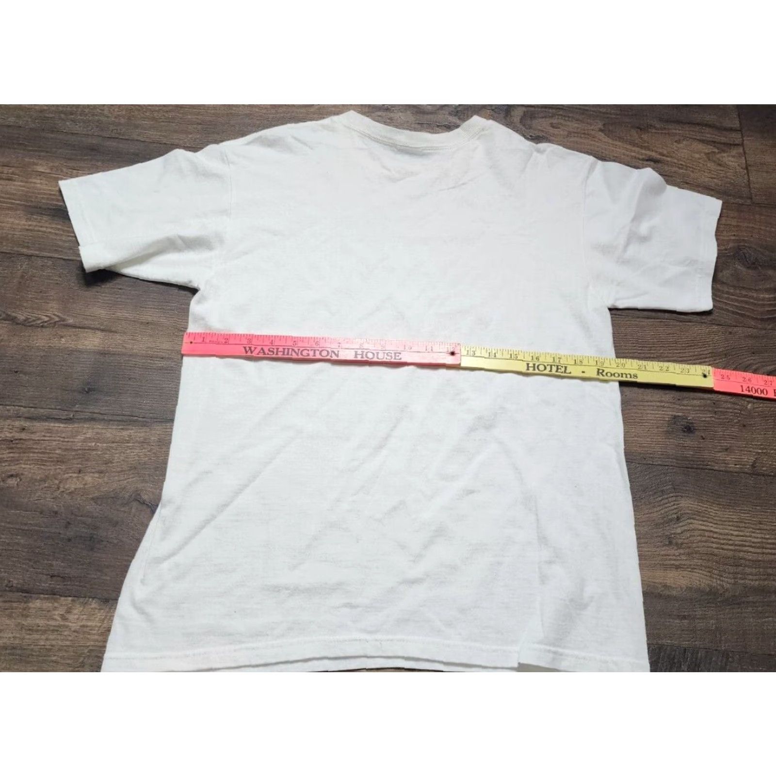 Anvil VINTAGE Mens M Art T Shirt Bully Hill Vineyards New York Sweet Walter Shirt Mens M White Art 90s (if applicable) Size US M / EU 48-50 / 2 - 4 Thumbnail