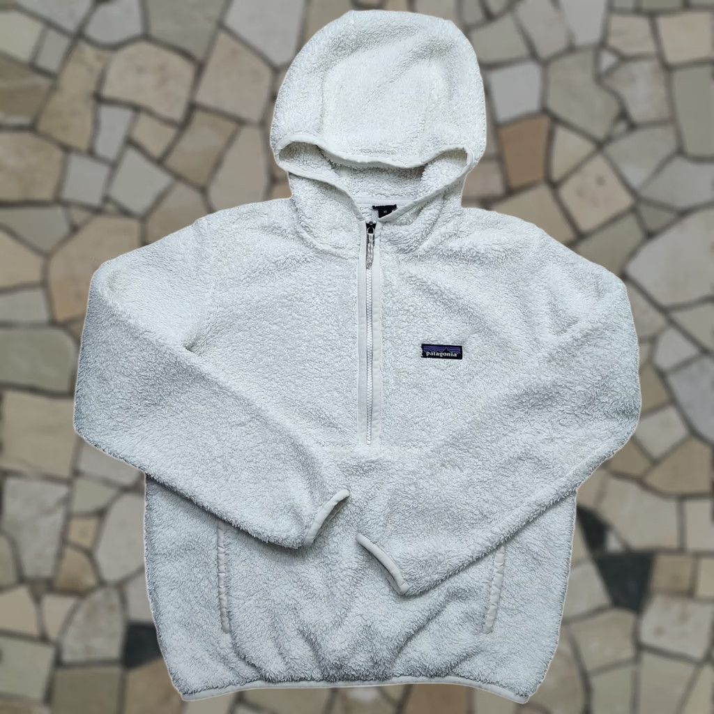 Patagonia VINTAGE Patagonia 1/4 Zip Fleece Sweatshirt Hoodie Womens XS White Pullover Size XS / US 0-2 / IT 36-38 - 1 Thumbnail
