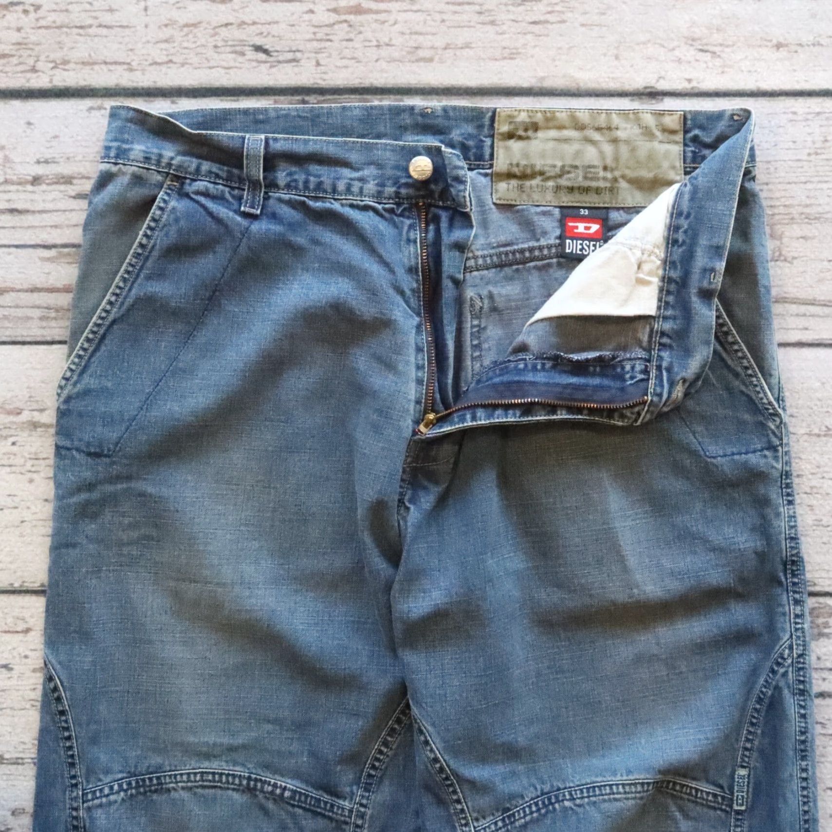 Diesel VINTAGE Diesel Jeans Baggy Denim 33 Blue 90s Mens Jeans Vintage 90s Diesel Denim Jeans Size 33 Men Baggy Blue 90s Size US 33 - 3 Thumbnail