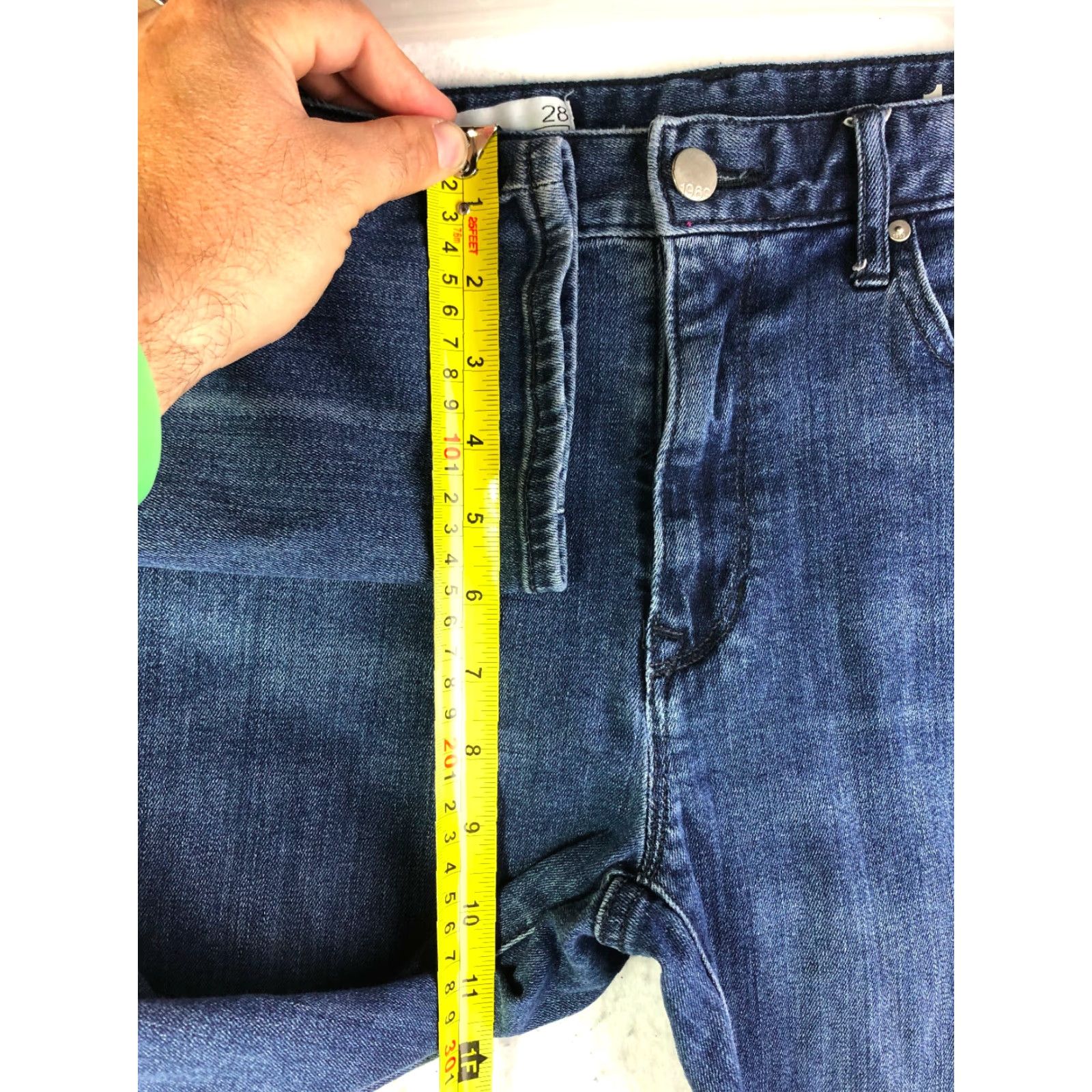 Gap Gap 1969 Always Skinny High Rise Juniors Size 28 Medium Wash Blue Denim Jeans Jeans Women Size 28" / US 6 / IT 42 - 6 Thumbnail