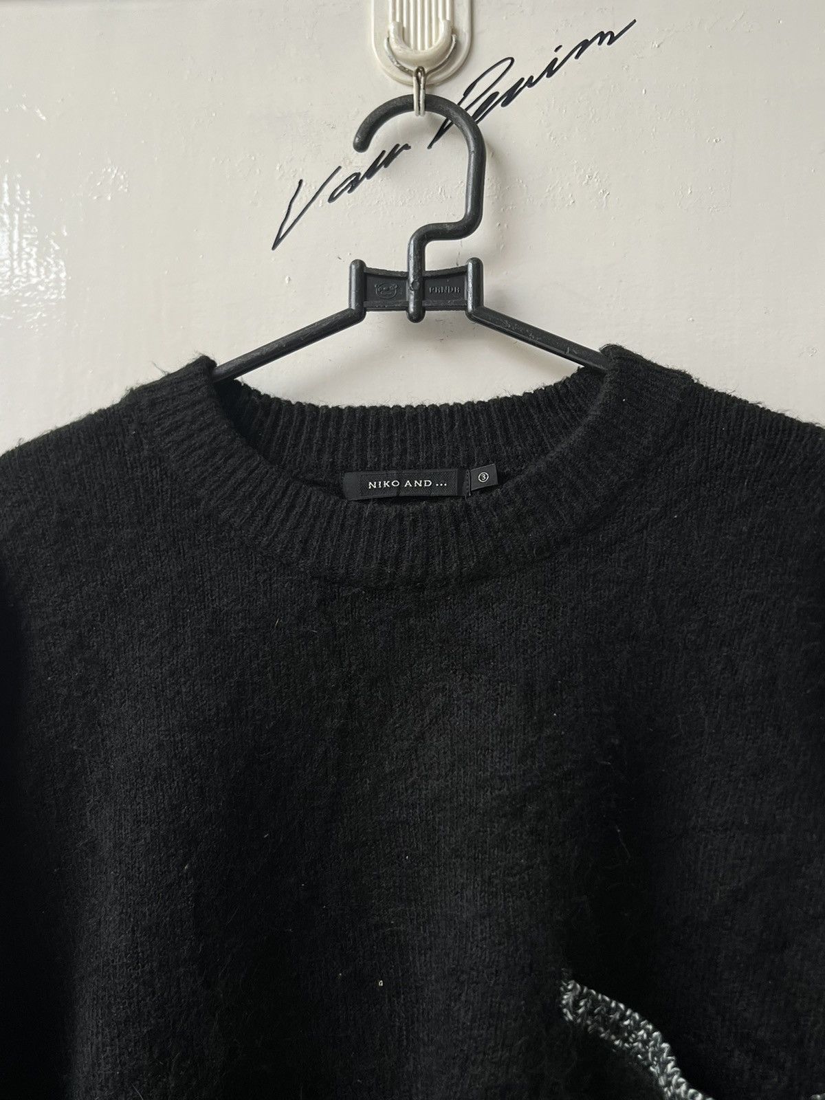 Tsumori Chisato NIKO AND Issey Miyake Black Wool Pocket Sweater Size US XL / EU 56 / 4 - 11 Thumbnail