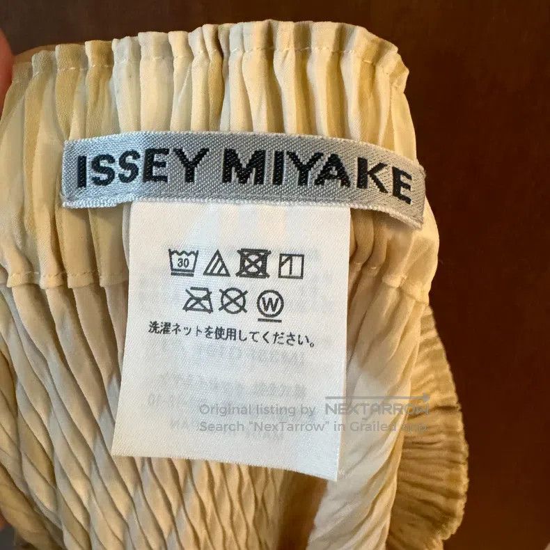 Issey Miyake Issey Miyake size:1 Small Fish Scale Midi Skirt Size 22" - 5 Thumbnail