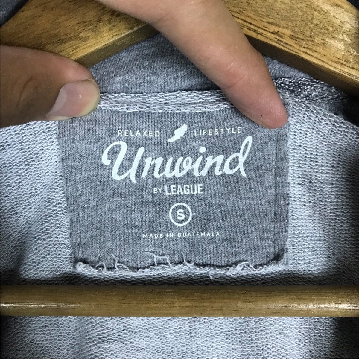 Vintage Vintage Unwind by League UCSB Pullover Jumper Sweatshirt Size US S / EU 44-46 / 1 - 7 Thumbnail
