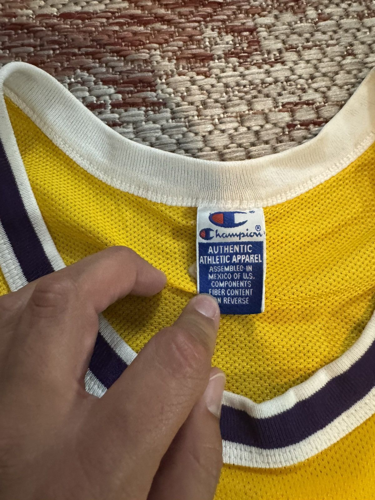 Champion Rare Kobe Bryant Lakers Jersey Size 48 Champion Yellow Size US XL / EU 56 / 4 - 5 Thumbnail