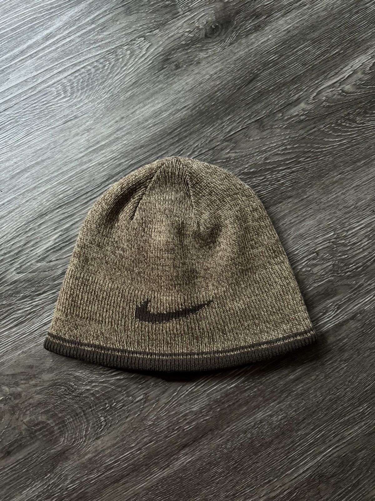 Nike Nike Vintage Knit Swoosh Y2K Beanie Brown Reversible Striped Size ONE SIZE - 3 Thumbnail