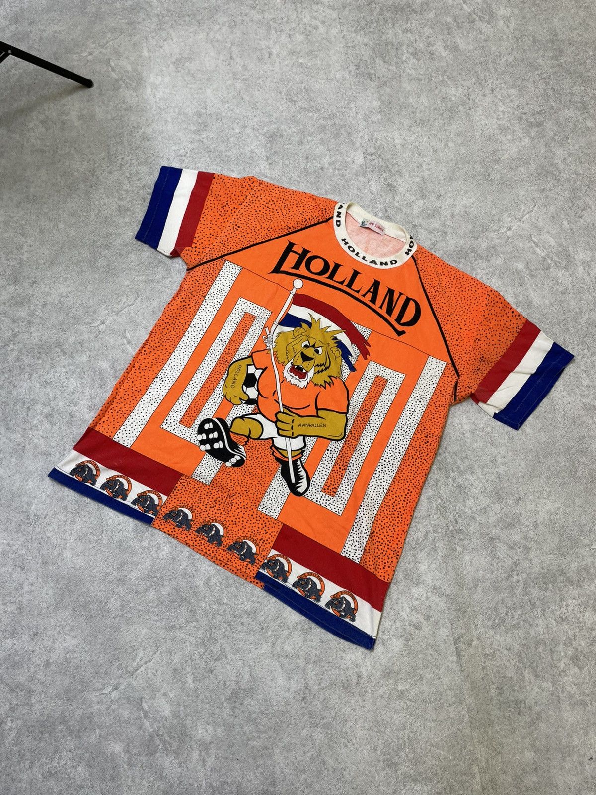 Chelsea Soccer × Holland & Holland FIfa 80-90s Throwback — Holland Soccer Jersey Size US L / EU 52-54 / 3 - 1 Thumbnail