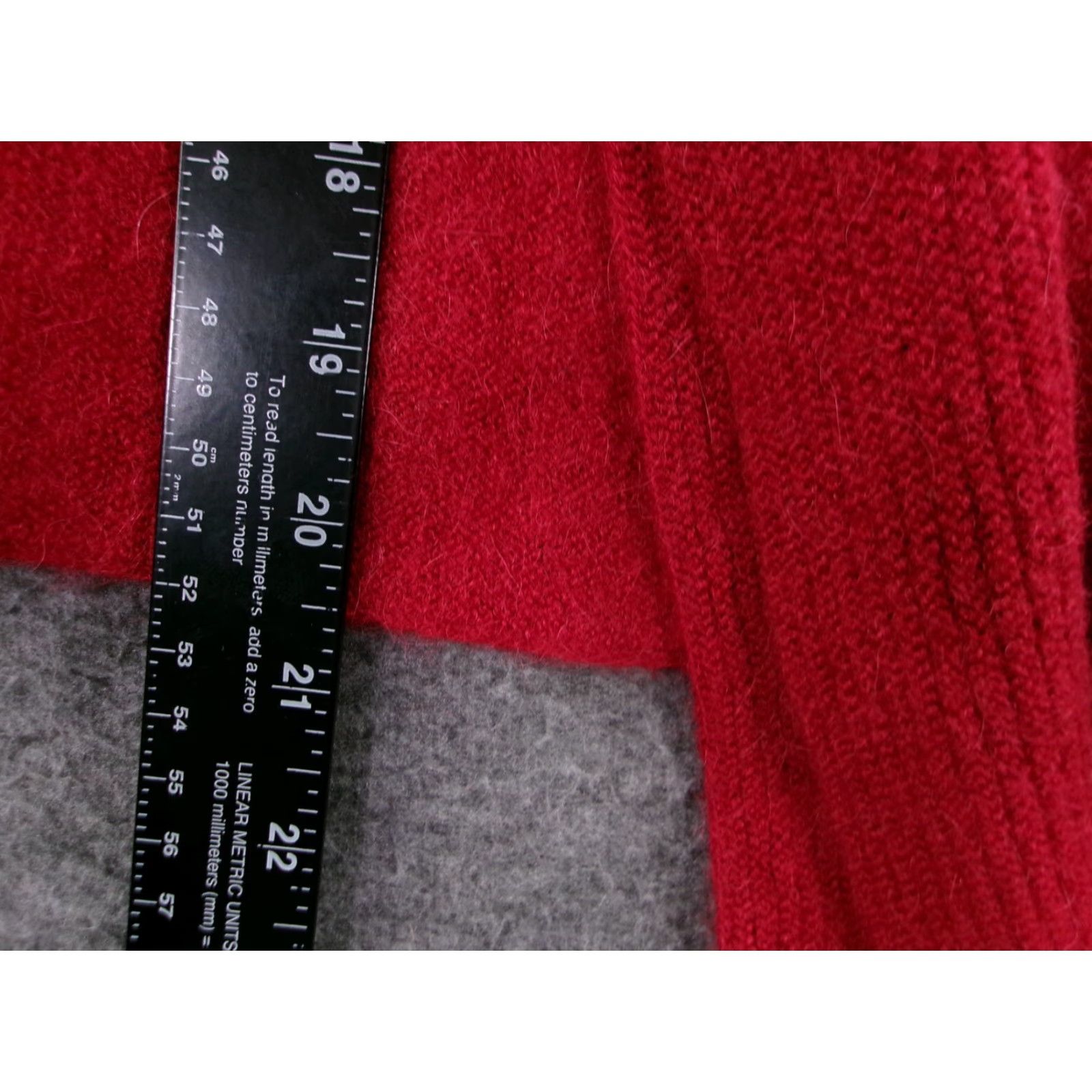 Vintage VINTAGE Beyond Threads Sweater Women Small Red Alpaca Wool Cardigan Business Casual All Seasons 90s Bohemian Womens Size S / US 4 / IT 40 - 4 Thumbnail