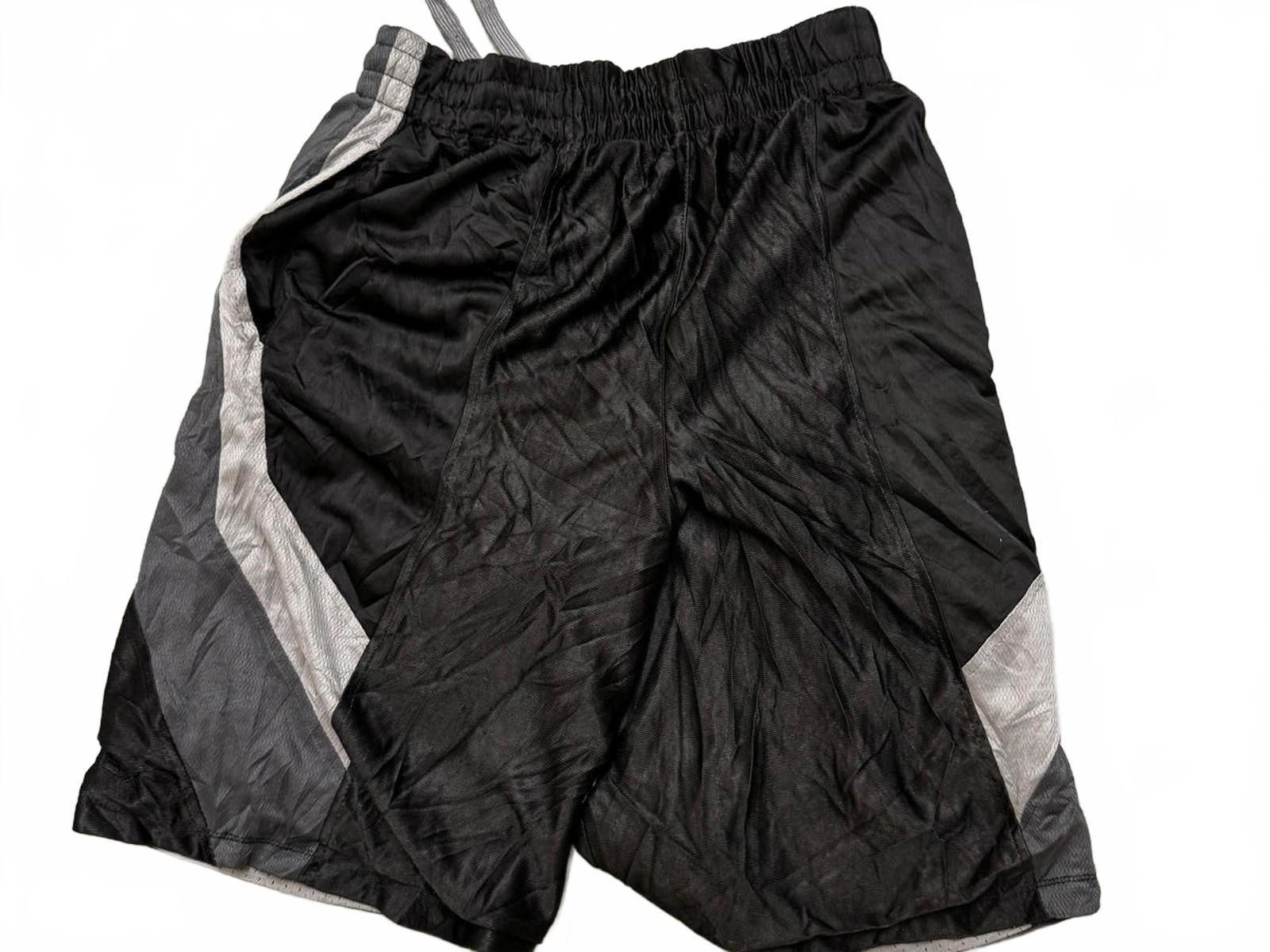 Designer Men's Athletic Shorts with Contrast Panel Size US 34 / EU 50 - 4 Thumbnail