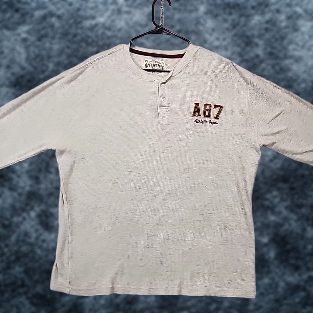 Aeropostale VINTAGE Aeropostale Henley Shirt XL Mens Ivory Waffle Knit Thermal Logo Long Sleeve USA 90s Size US XL / EU 56 / 4 - 1 Thumbnail