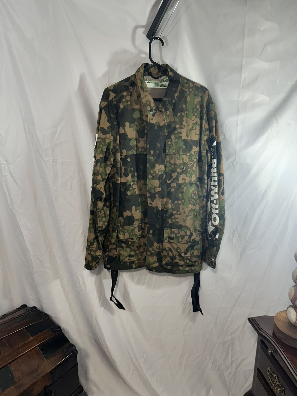 Off-White OFF WHITE CAMO JACKET Size US XL / EU 56 / 4 - 1 Thumbnail